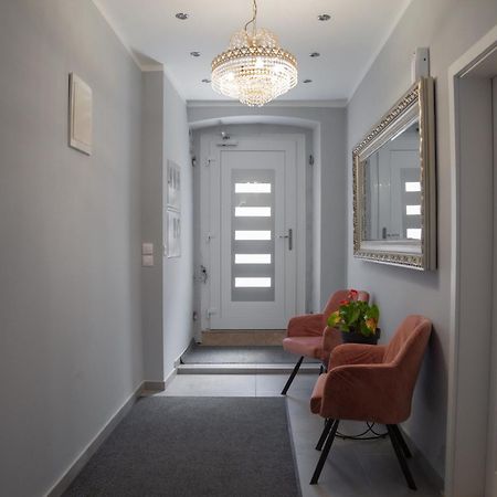 Captain Emo City Apartments Pula Luaran gambar