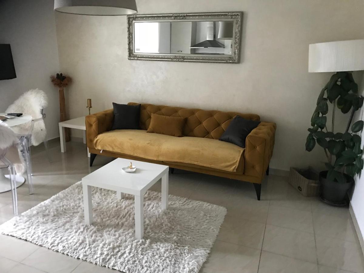 Captain Emo City Apartments Pula Luaran gambar
