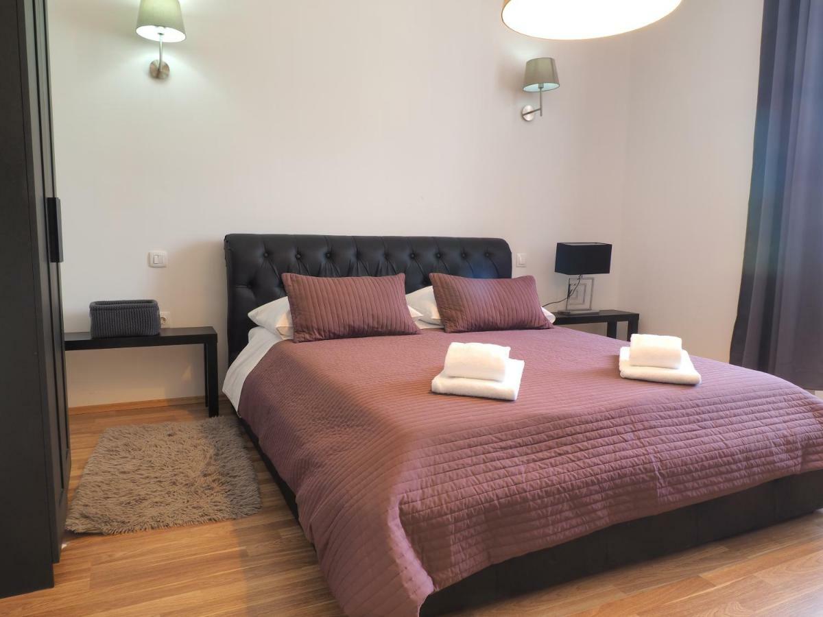 Captain Emo City Apartments Pula Luaran gambar